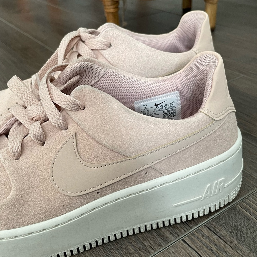 Nike Air Force 1 pink suede